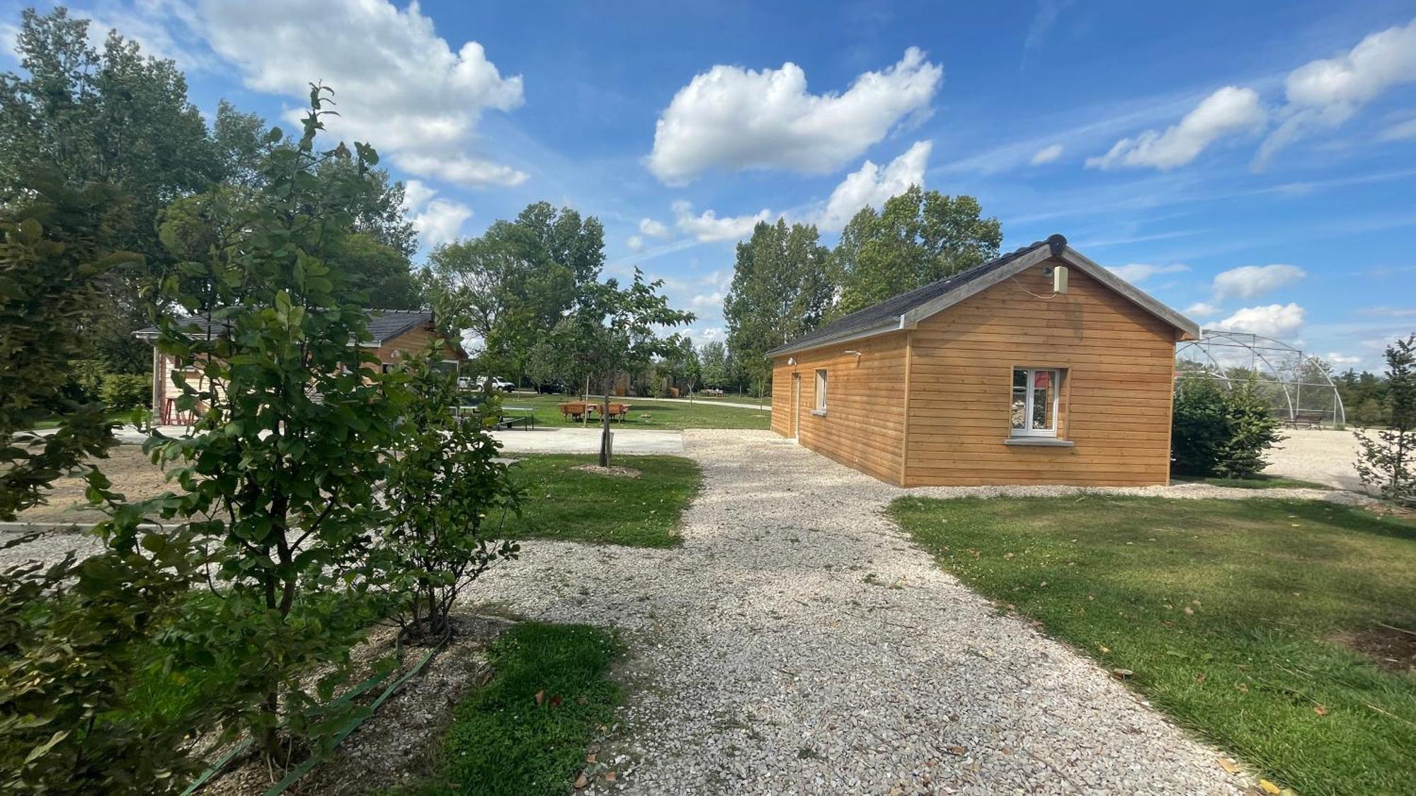 Les Etangs De La Bassee Hotel Gravon Exterior photo